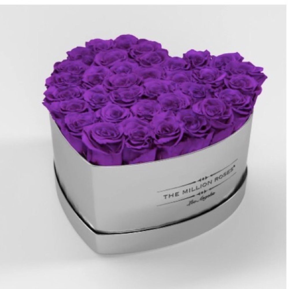 ROSES IN HEART SHAPE